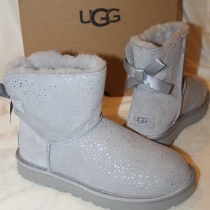 NIB UGG WOMEN'S METALLIC BAILEY BOW‎ MINI SUEDE SHEARLING LINED ANKLE BOO…